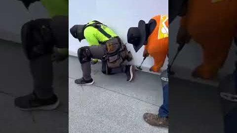 New flat roof for a family in Oahu